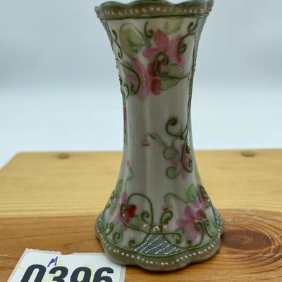 Hat pin holder