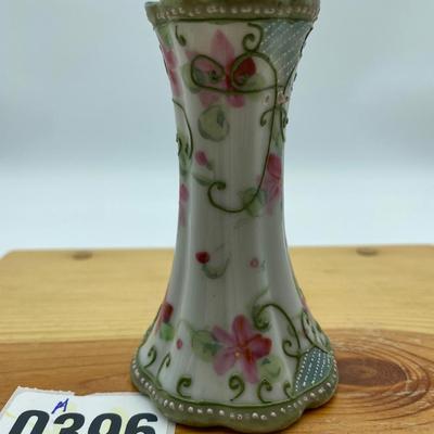 Hat pin holder