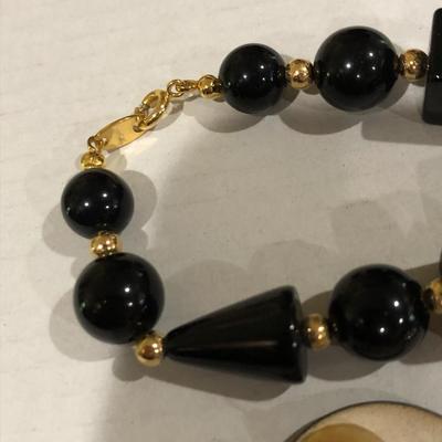 Fashion Costume Jewelry with Asian Pouch -Lot J204