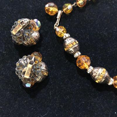 Fashion Costume Jewelry with Asian Pouch -Lot J204