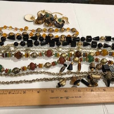 Fashion Costume Jewelry with Asian Pouch -Lot J204