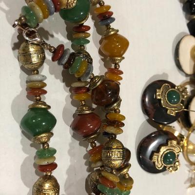 Fashion Costume Jewelry with Asian Pouch -Lot J204