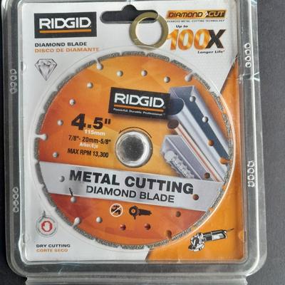 Two new Norton Diamond 4" circular Blades and one new Ridgid Diamond cut 4.5" Metal Cutting blade