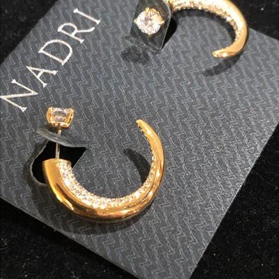 Nice Fashion Jewelry Lot: NADRI, ST JOHN, & Others - Lot J206