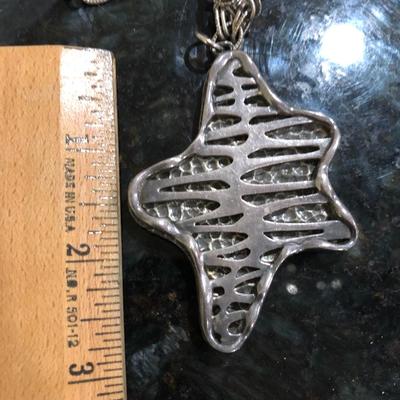 Mixed Costume Jewelry - Lot J207