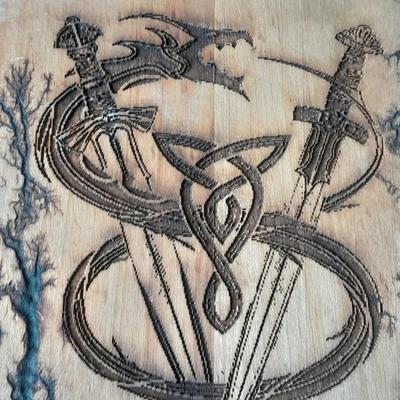 D & D Wall hanging with Fracted wood design and skull candle votive