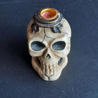 D & D Wall hanging with Fracted wood design and skull candle votive