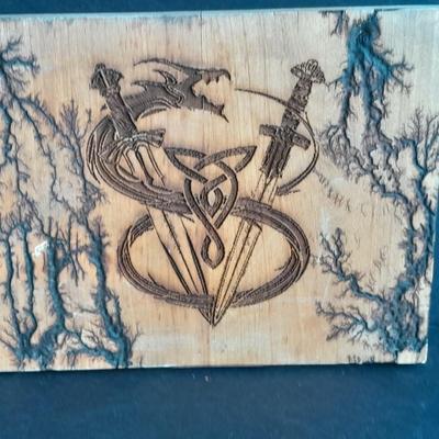 D & D Wall hanging with Fracted wood design and skull candle votive