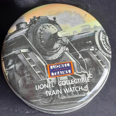 Vintage Lionel Collectible Trains Wristwatch with Brown Leather band has a Moving Train!! complete with Tin