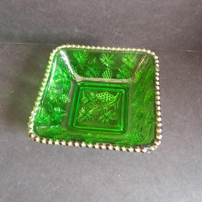 Three Rare Antique US Glass Company California Pattern Green Glass Berry Bowls Circa 1890's