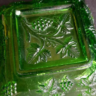 Three Rare Antique US Glass Company California Pattern Green Glass Berry Bowls Circa 1890's