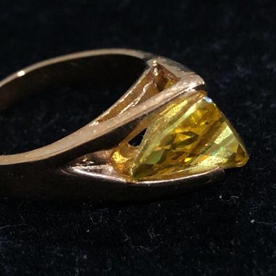 Two Unique Fashion Rings -Lot J208