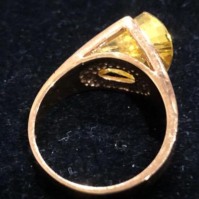 Two Unique Fashion Rings -Lot J208