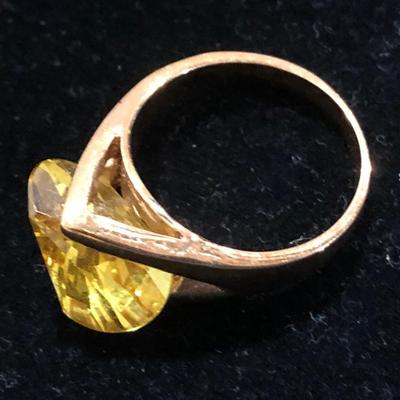 Two Unique Fashion Rings -Lot J208