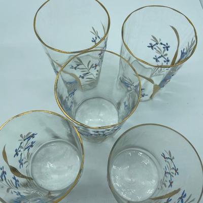 Pretty ruffled pitcher and tumblers