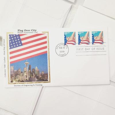 10 - FIRST DAY STAMPS - 1999 FLAGS OVER THE CITY