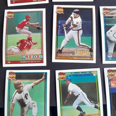A Large variety of Baseball cards