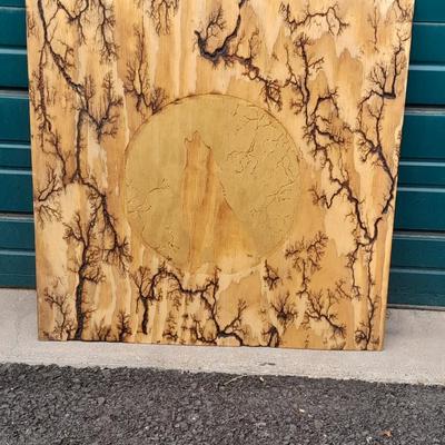 Large Howling Wolf Fracted Artwork