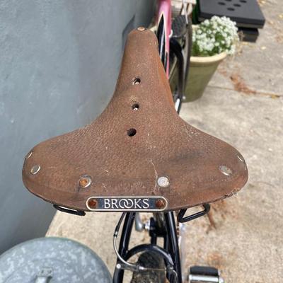 Vintage Schwinn bike