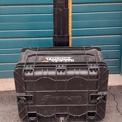SNAP - ON Jobsite box, Toolbox on wheels with multiple drawers TRUCK YEAH!
