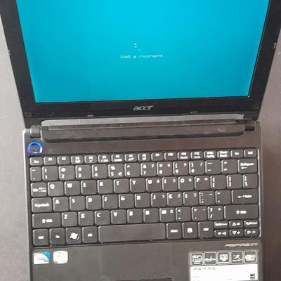 Acer Aspire one D255E Laptop Works, but slow. For light use or Repair