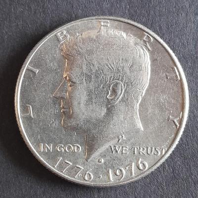 Bicentennial 1776-1976 Kennedy Half Dollar # 3