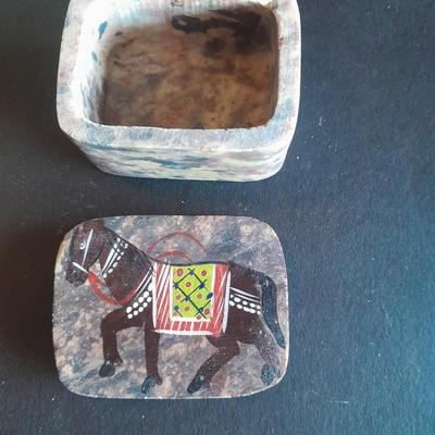 Small trinket and treasures, Ring boxes, Jefferson bust, and girl figure
