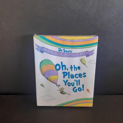 Congratulations Class of 2023!! Dr. Seuss Happy Graduation Gift set, Oh, the Places you'll go!!