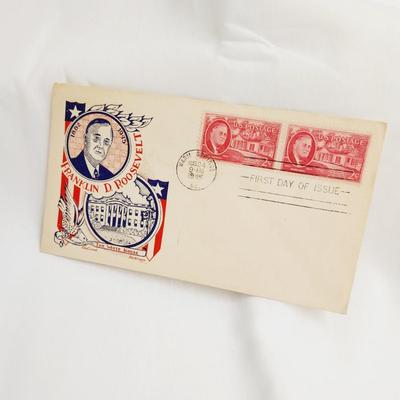 4 - 1945 FRANKLIN D ROOSEVELT 1ST DAY STAMPS