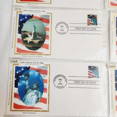 13 - 2005 LADY LIBERTY & US FLAG - 1ST DAY STAMPS