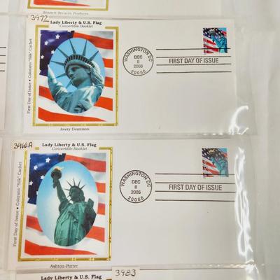 13 - 2005 LADY LIBERTY & US FLAG - 1ST DAY STAMPS