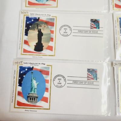 13 - 2005 LADY LIBERTY & US FLAG - 1ST DAY STAMPS