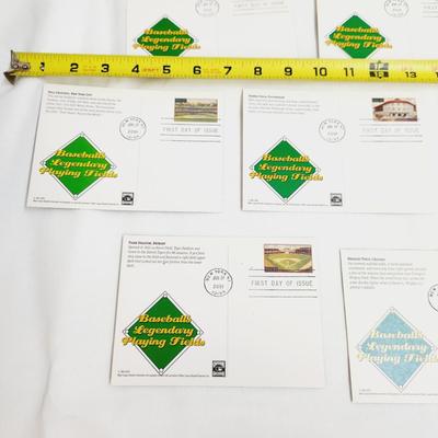 2001 BASEBALL LEGENDARY PLAYING FIELD POSTCARD - 1ST ISSUE STAMP BUNDLE