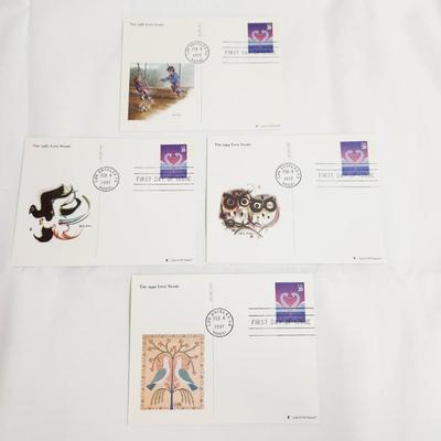 1997 LOVE STAMP POSTCARD BUNDLE - 1ST DAY ISSUE STAMPS