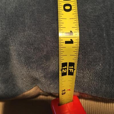 Pairof Yula design pillows