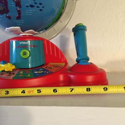 V Tech play and learn globe