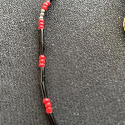 RED AND BLACK BEADED NECKLACE
