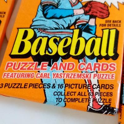 LOT 37  12 PACKS DONRUSS 1990 BASEBALL CARDS