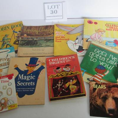 Lot of 11 Vintage Kids Books