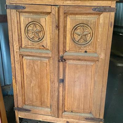 Texas Star Cabinet