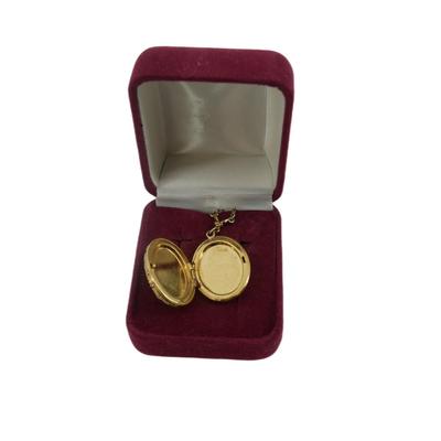 Vintage Cameo Locket Necklace