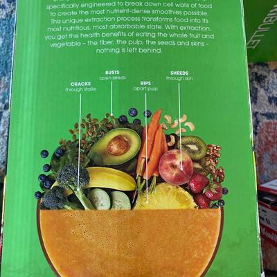Nutribullet Personal Blender - new w/o box