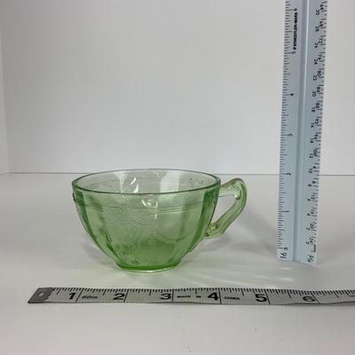 -36- URANIUM | Cameo â€œBallerinaâ€ Hocking Glass Co. | Green Depression Cup & Saucer