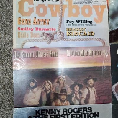 COUNTRY WESTERN VINYL RECORD ALBUMS
