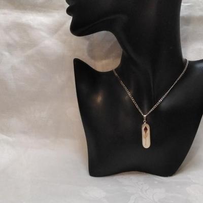 Vintage Acrylic Rose 925 16" Necklace Circa 1970