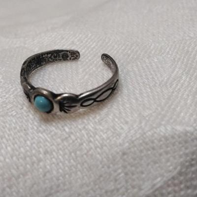 Turquoise Navajo Indian 925 Ring Size 5.5