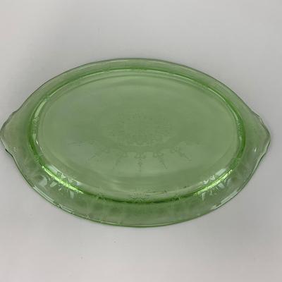 -37- URANIUM | Cameo â€œBallerinaâ€ Hocking Glass Co. | Green Depression Platter