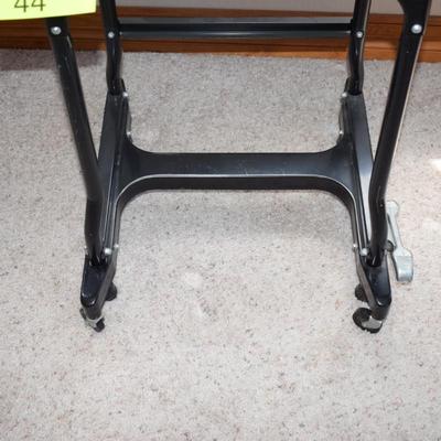 Black antique Typing stand