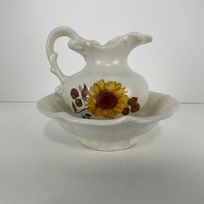 -42- POTTERY | McCoy USA Sunflower | Pitcher & Bowl