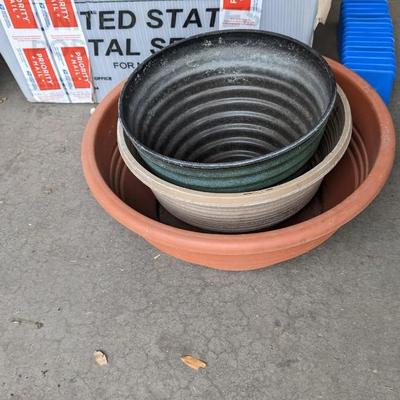 Plastic Pots